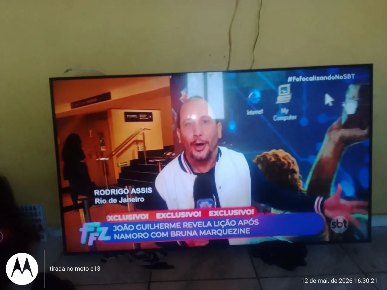 Vendo TV smart funcionando 65 polegadas  - Foto 4