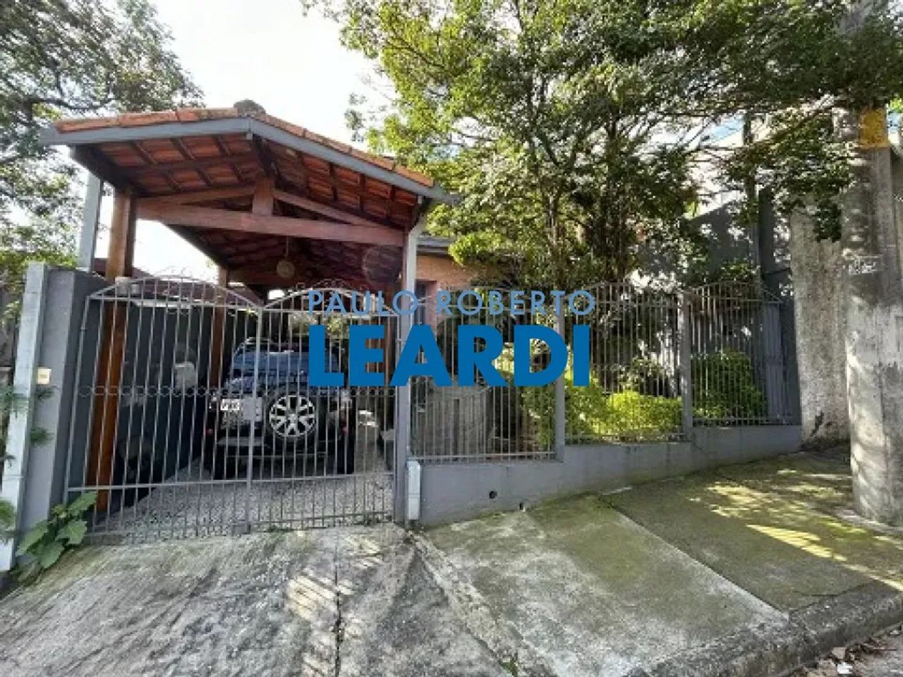 CASA ASSOBRADADA - BUTANTÃ - SP