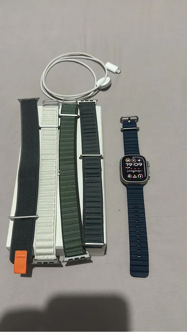 Apple Watch Ultra 2 49mm titanium blue ocean