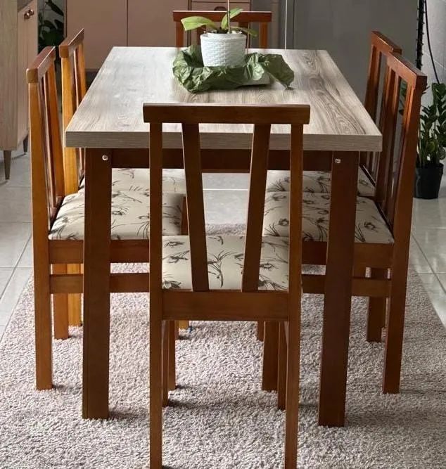 Mesa com cadeiras Novas - Foto 2
