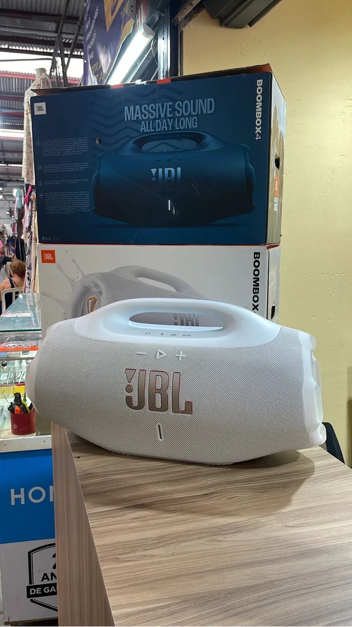 Jbl Bom Box 4 Branca - Foto 2