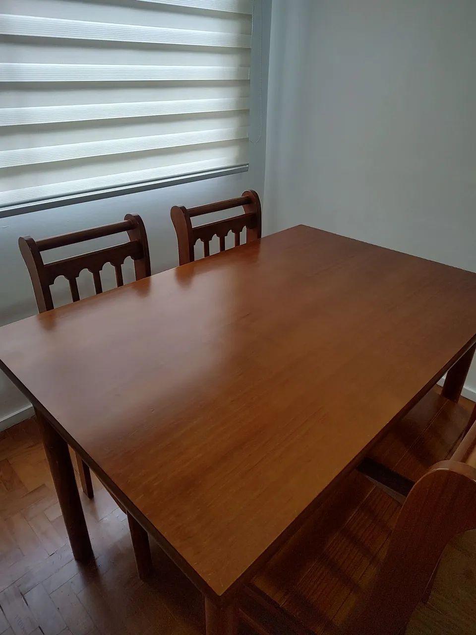Conjunto em madeira maciça, da Apaixone & Decore(mesa e 4 cadeiras) - Foto 4