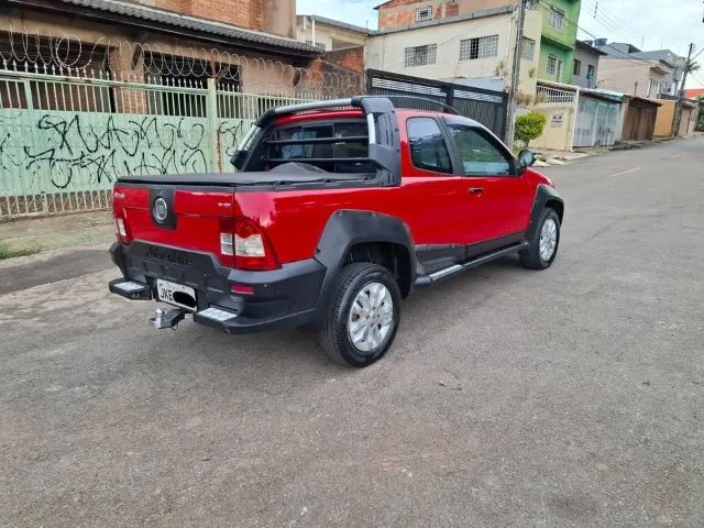 Fiat Strada Adv. M. March.1.8 Dual. Flex CD 2013 - Foto 3