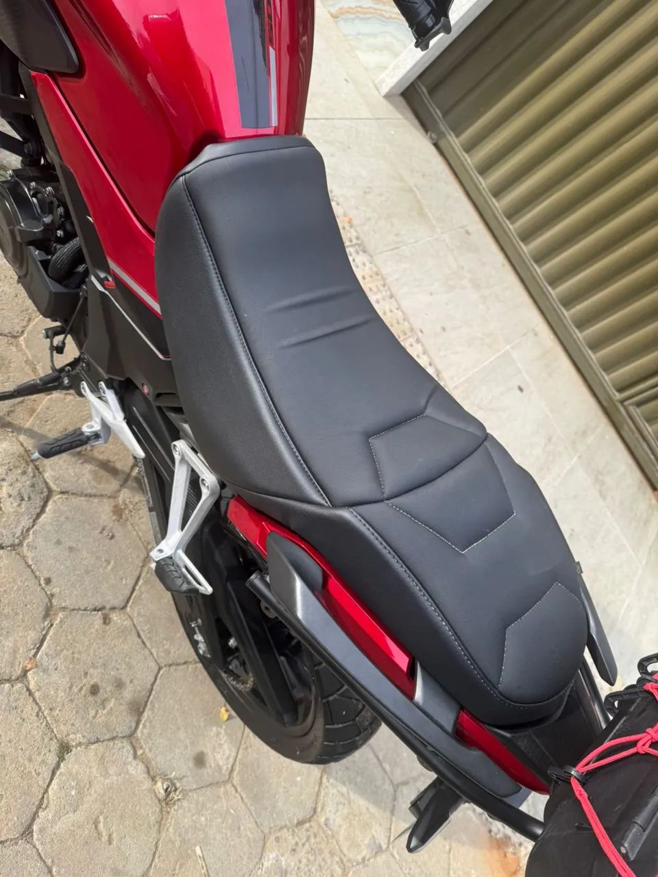 Capa de banco comfort CB500x + protetor de mãos