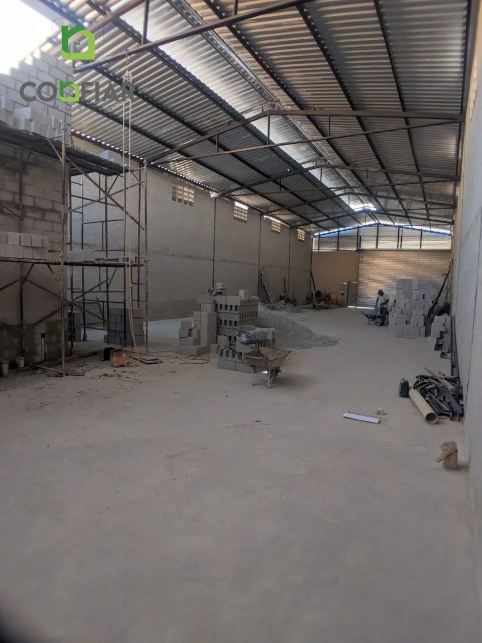 Galpão de 400 m² para Aluguel - Bairro Glória - Foto 3