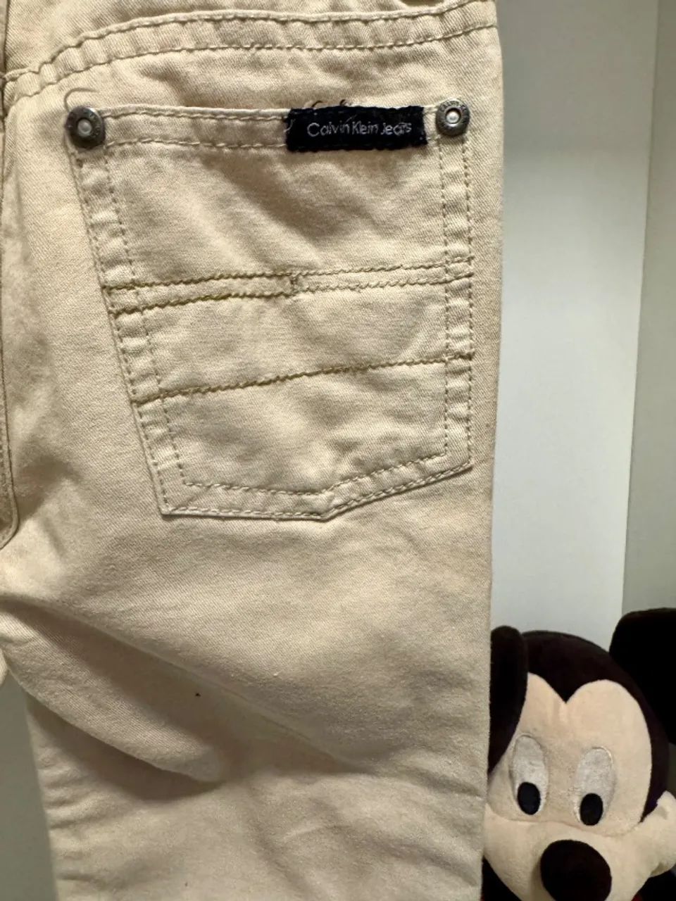Calça Calvin Klein jeans original infantil usada - Foto 4