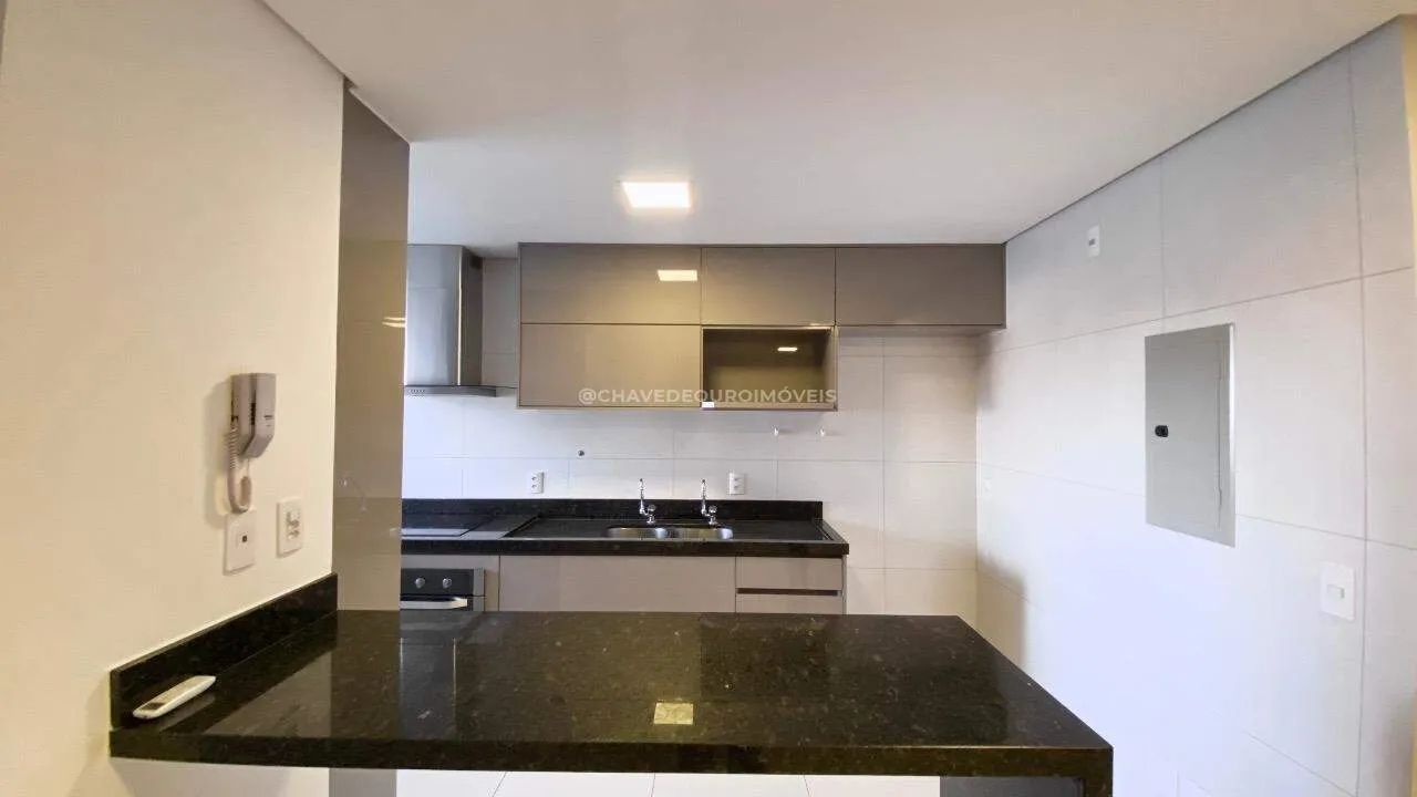 APARTAMENTO DE 3 QUARTOS NO MERCÊS