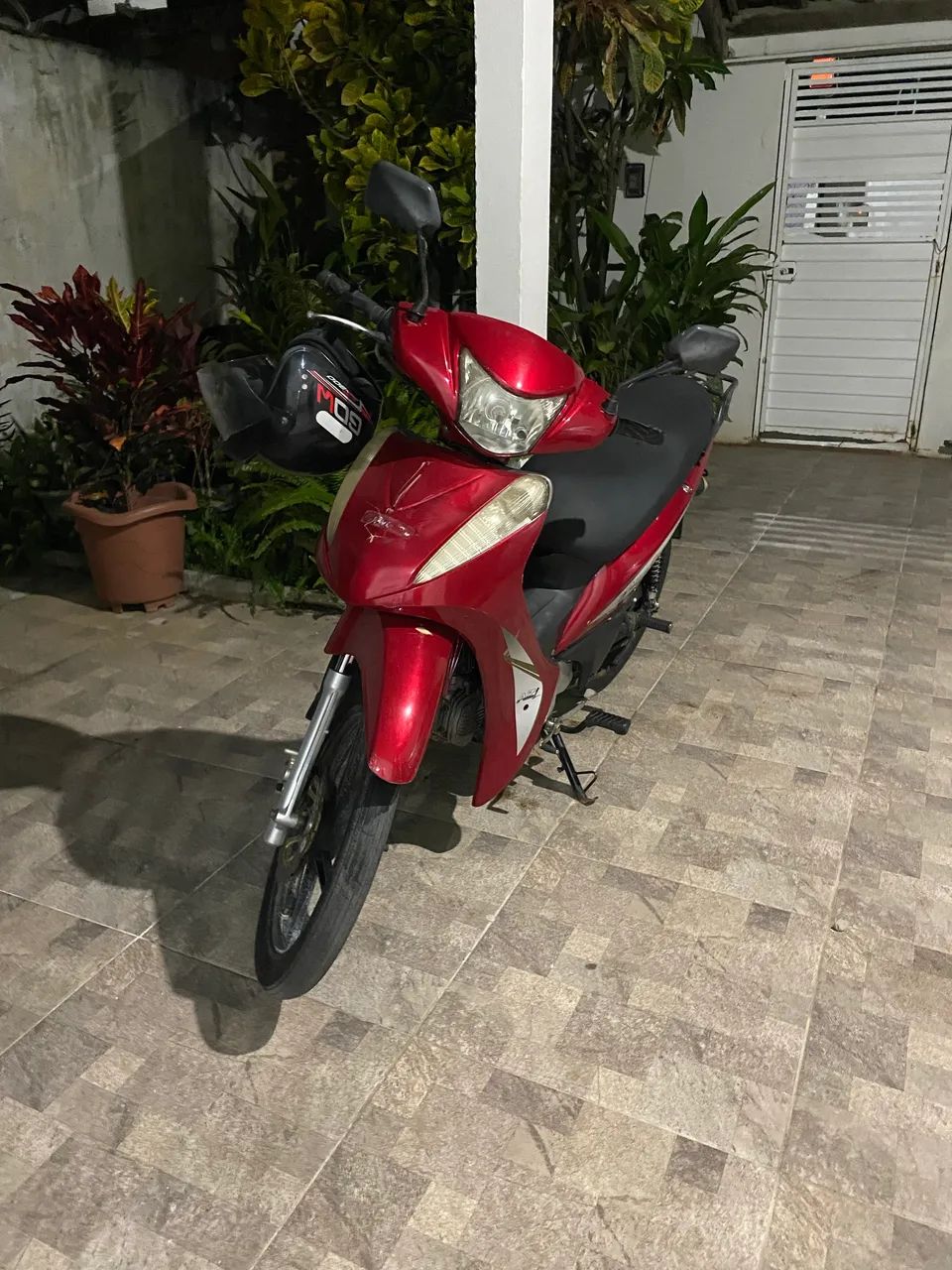 Avelloz 50cc 2018