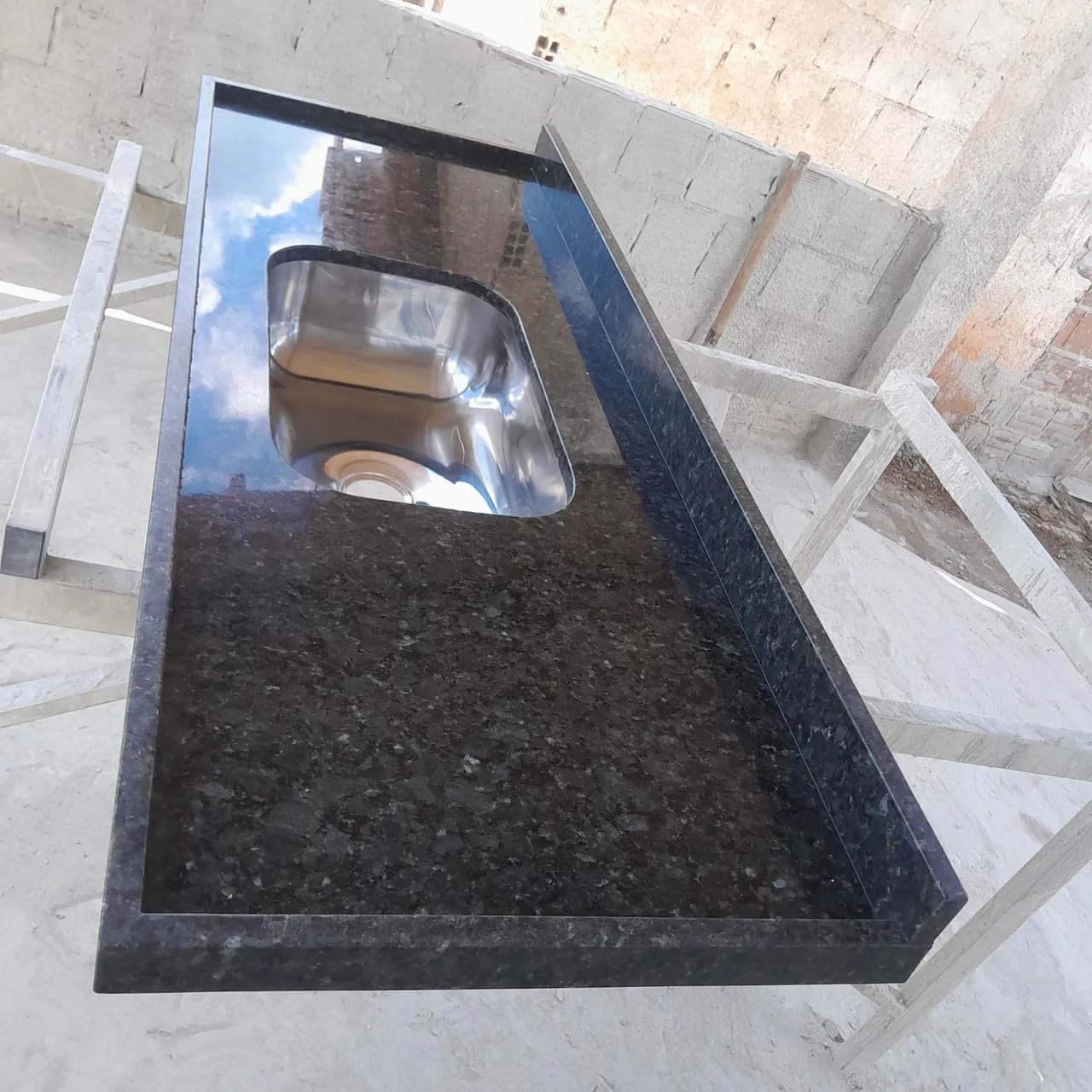 Lavatório em Granito 