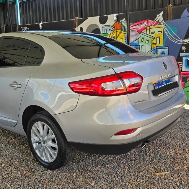 Renault Fluence Sed. Dyn. Plus 2.0 16V Flex Aut. 2016 - Foto 5