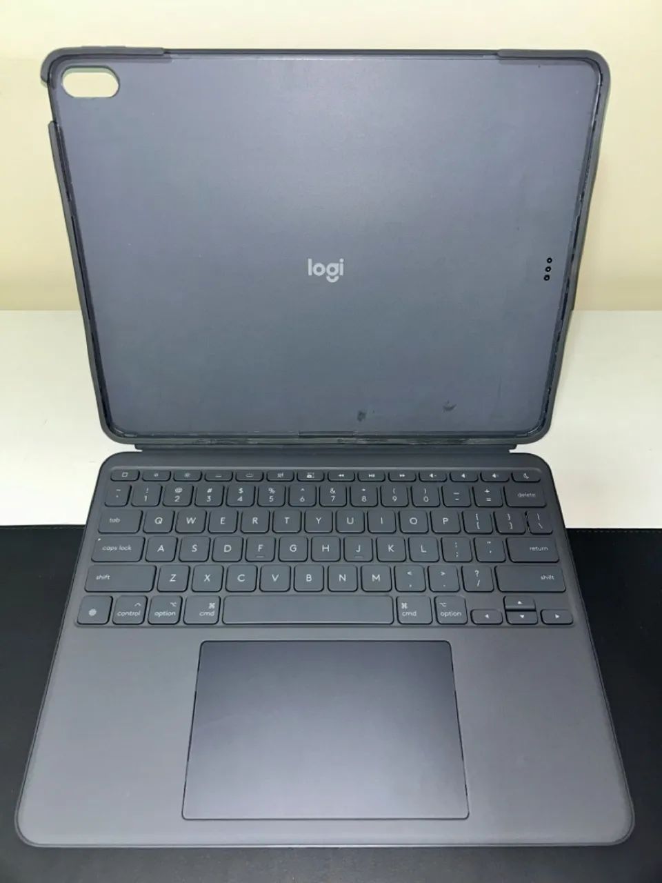 Capa teclado logitech para iPad  - Foto 4
