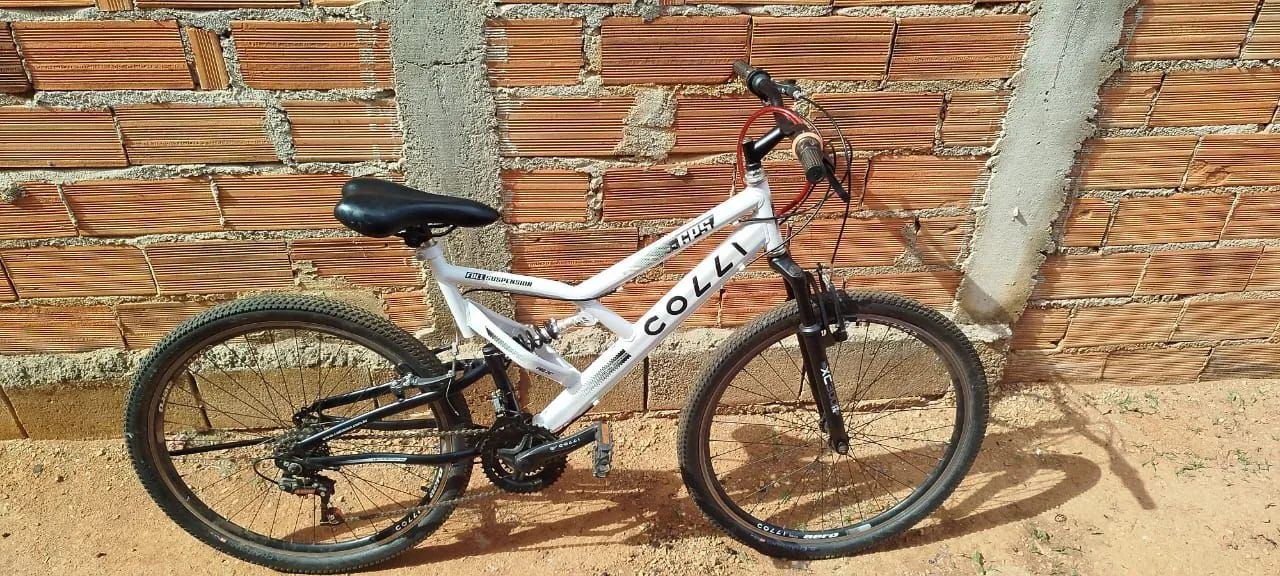 Bicicleta marca Colli usada
