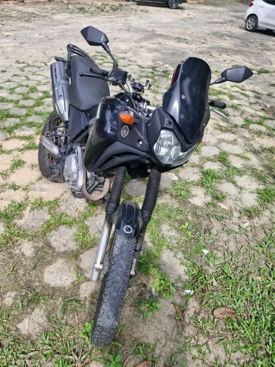 Tenere 250
