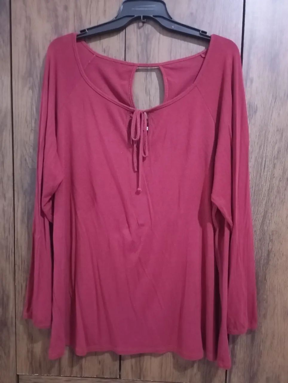 VENDO LOTE DE ROUPAS POR R$ 100,00 - Foto 4