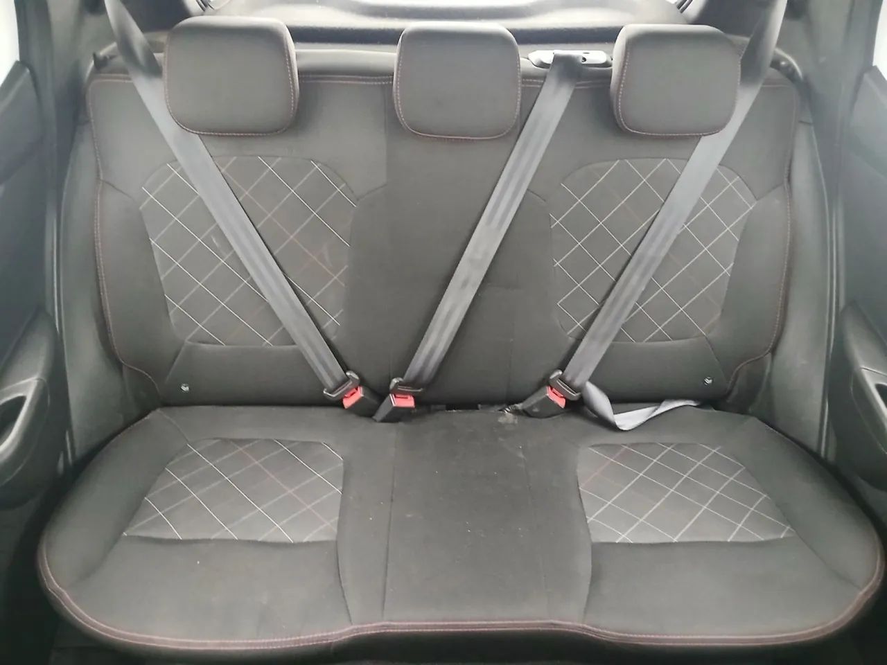 Renault Kwid 1.0 Zen, foto 18 de 18