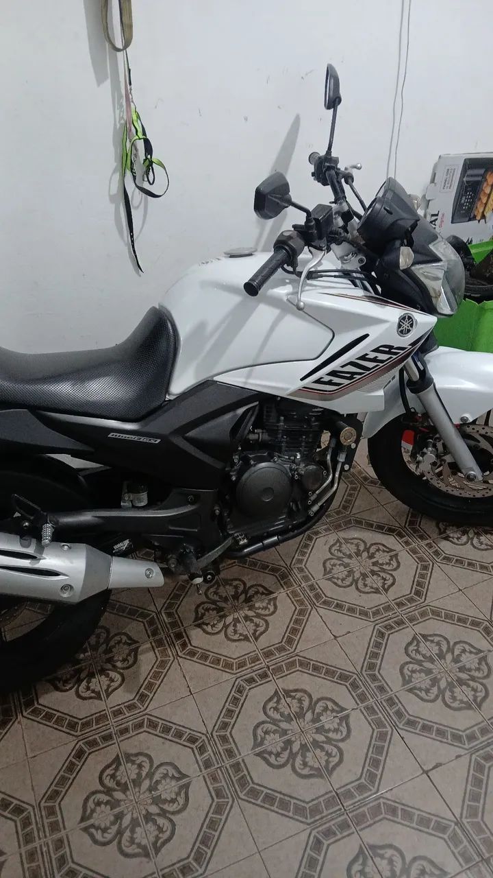 Fazer 250 blue flex 
