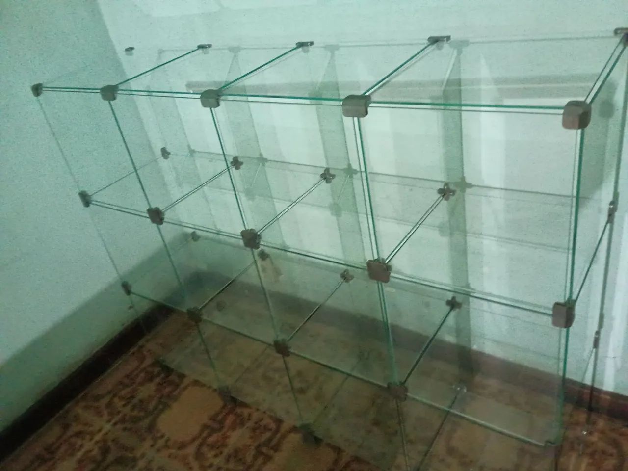 Balcão de vidro modulados com 12 espaços ,Em perfeito estado  - Foto 2
