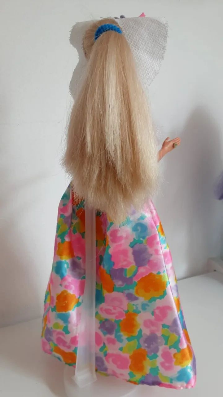 Boneca Barbie Anos 90 - Foto 3