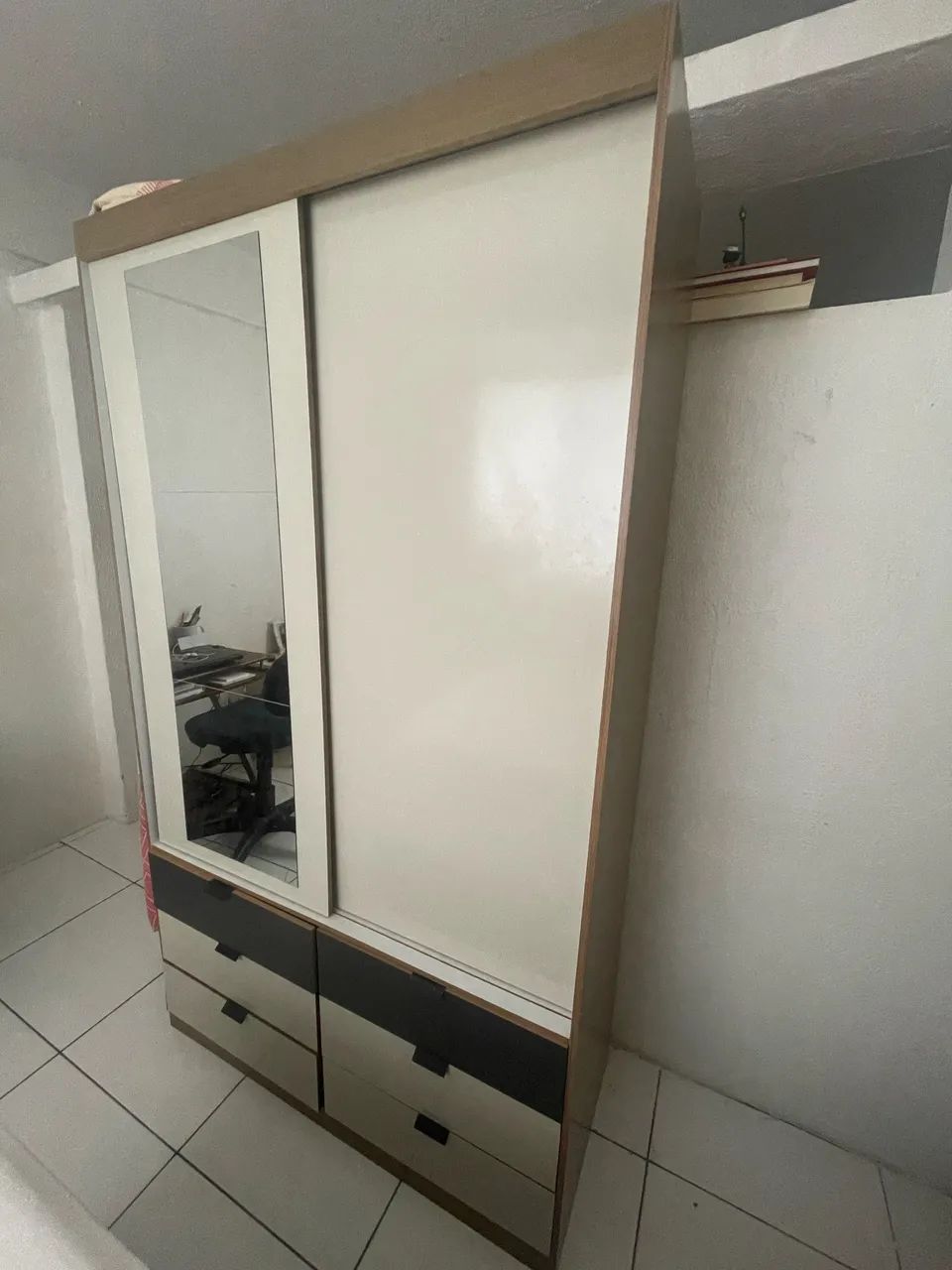 Guarda roupa solteiro