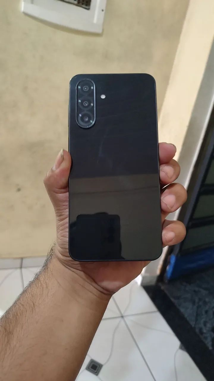 Celular Samsung a26, 256 gigas de memória  - Foto 2