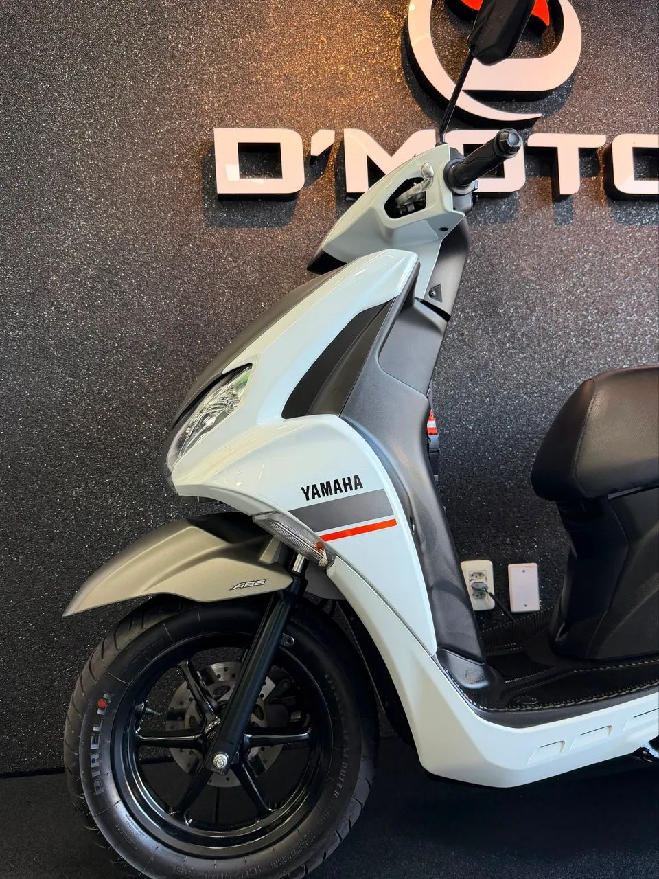 YAMAHA FLUO 125 - 2024  - Foto 2