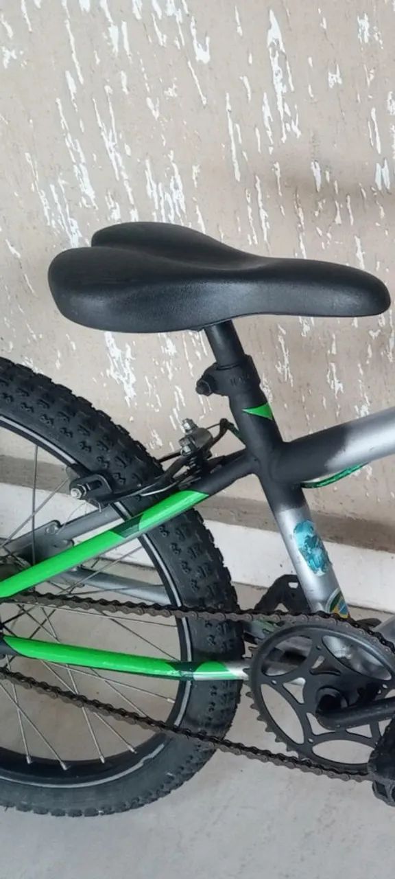 Bicicleta Hulk aro 20 em alumínio linda  - Foto 2