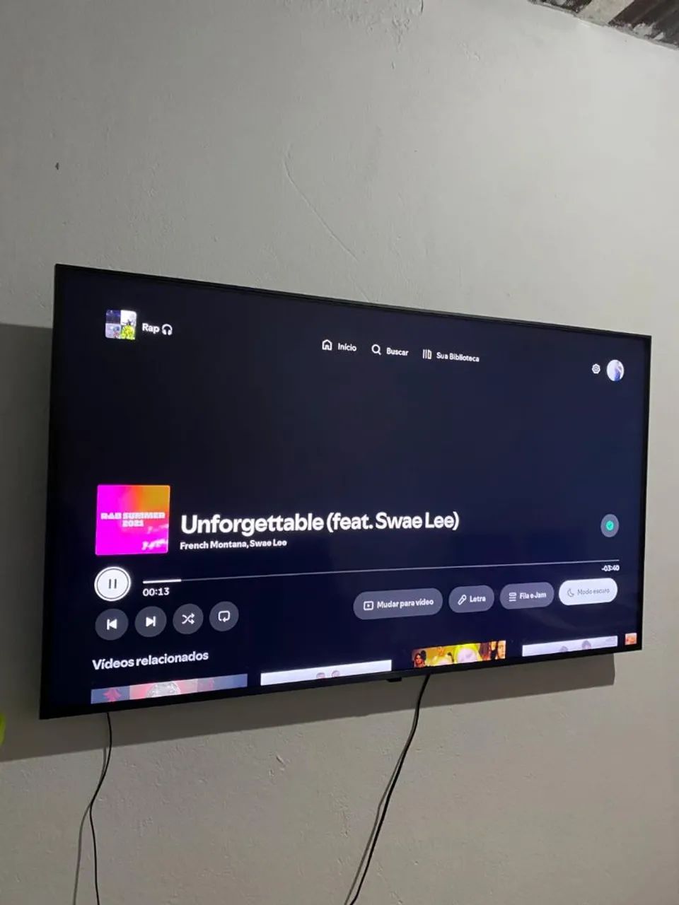 Vendo TV LG smart 4k 50 polegadas novinha com nota fiscal 