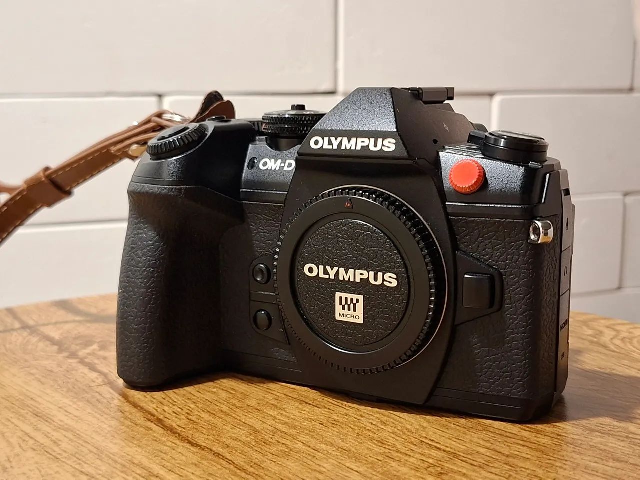 Olympus OM-D E-M1 Mark II
