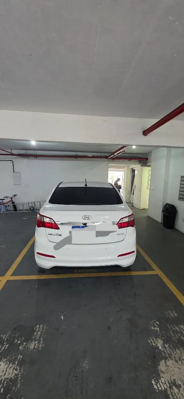 Hyundai HB20S C.style/c.plus1.6 Flex 16V Aut. 4P 2018 - Foto 3