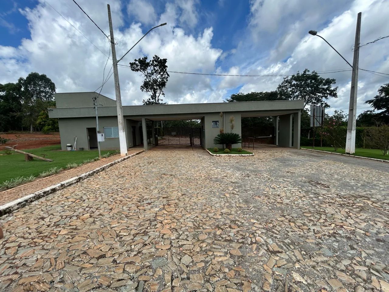 Lote em condomínio Sete Lagoas 