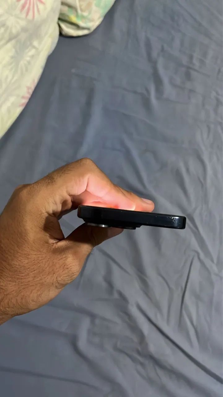 iPhone 15 pro - Foto 4