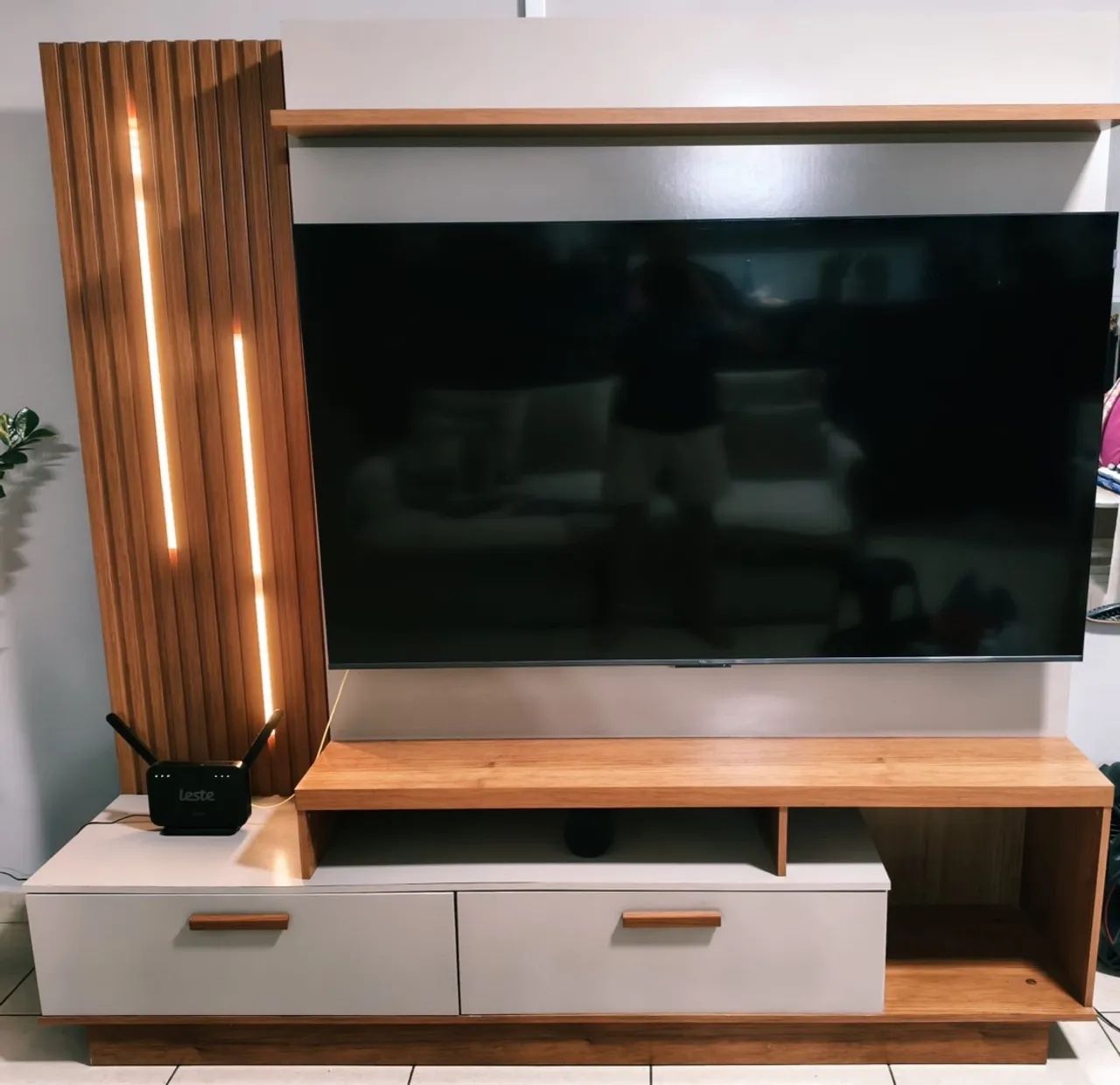 VENDO RACK COM PAINEL + BUFFET