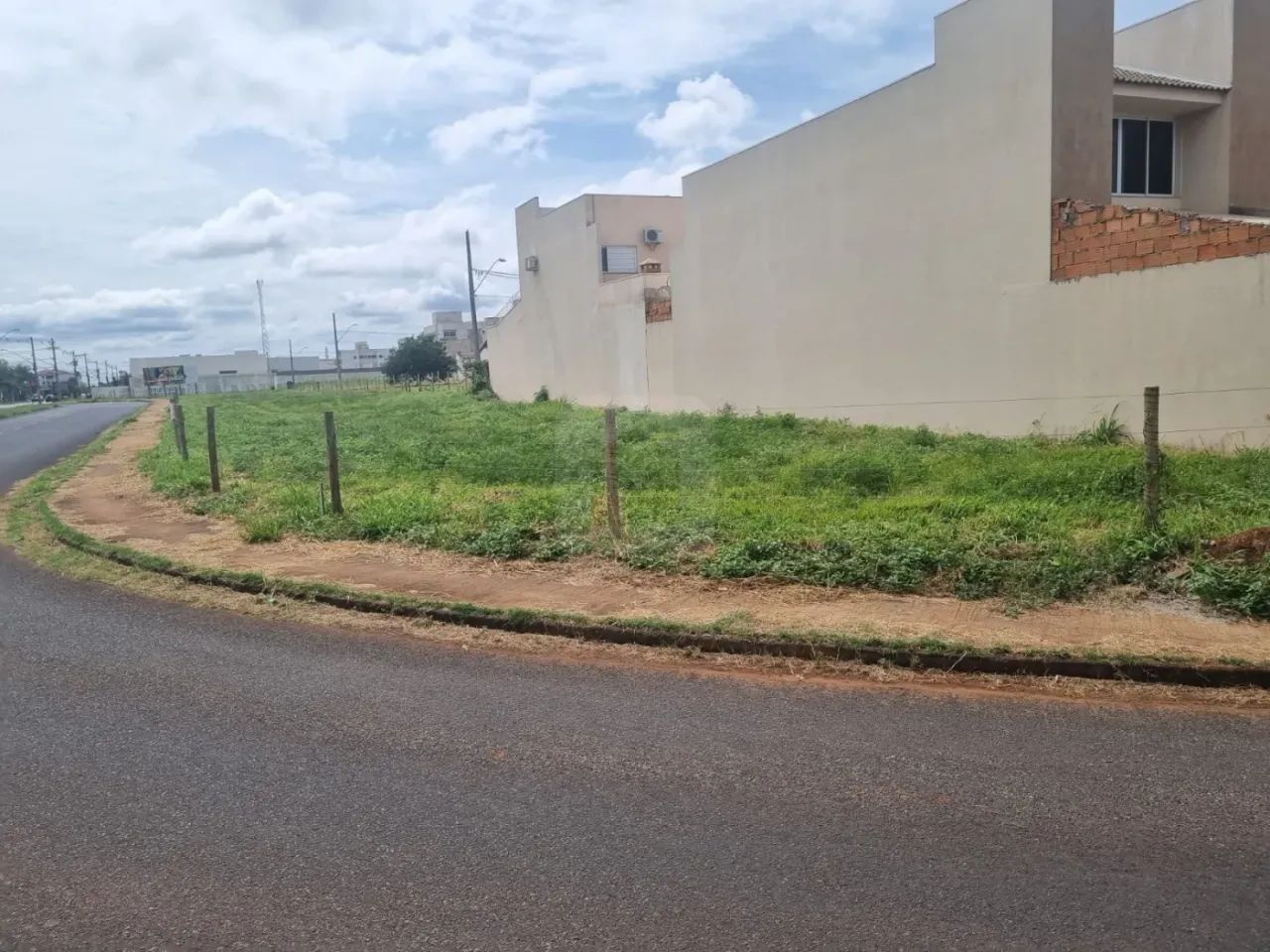 Terreno Área em Uberlândia - Foto 4
