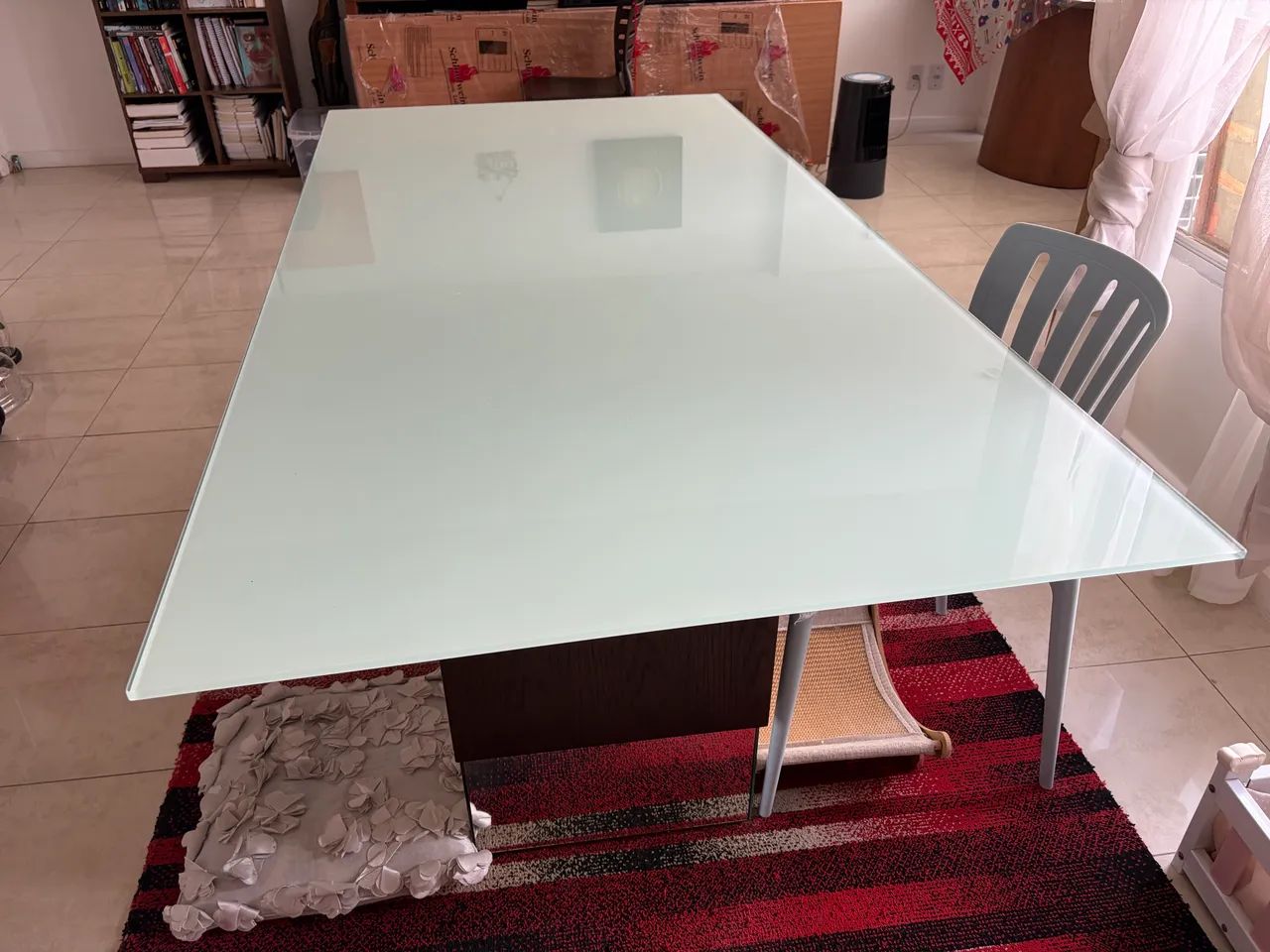 Mesa com tampo de vidro - Foto 2