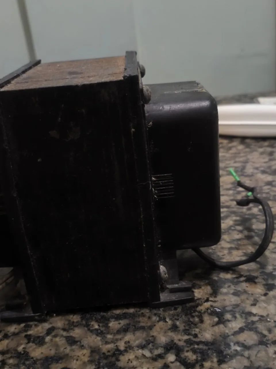 Autotransformador Bivolt Demape 5000VA 3000W Transformador 127V/220V 2