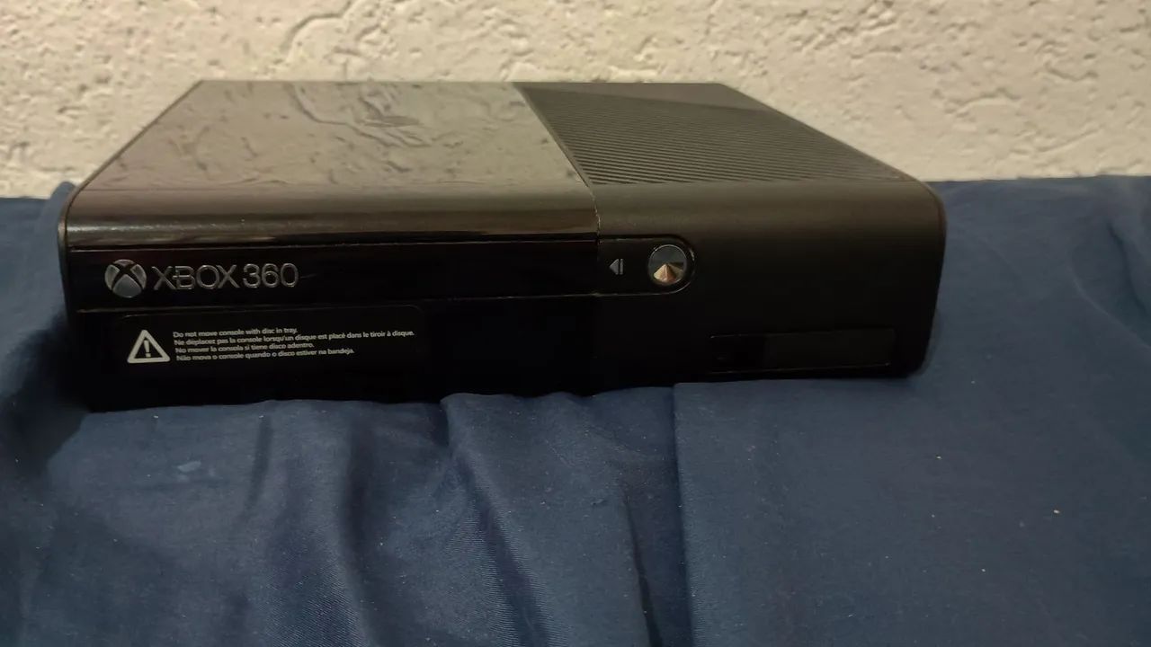 X box 360 super slim  - Foto 5