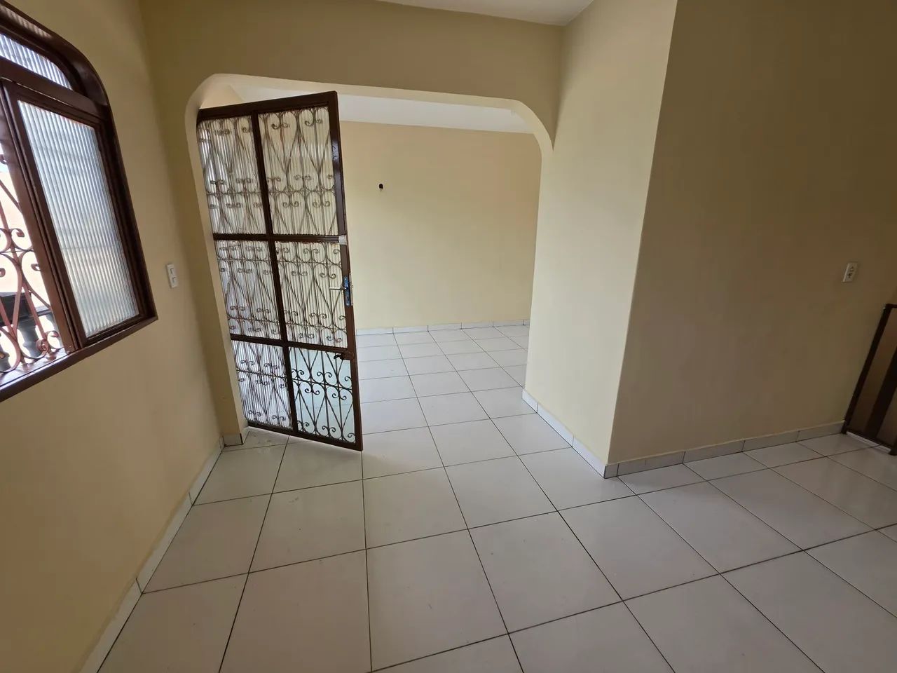 ALUGO CASA  - Foto 4