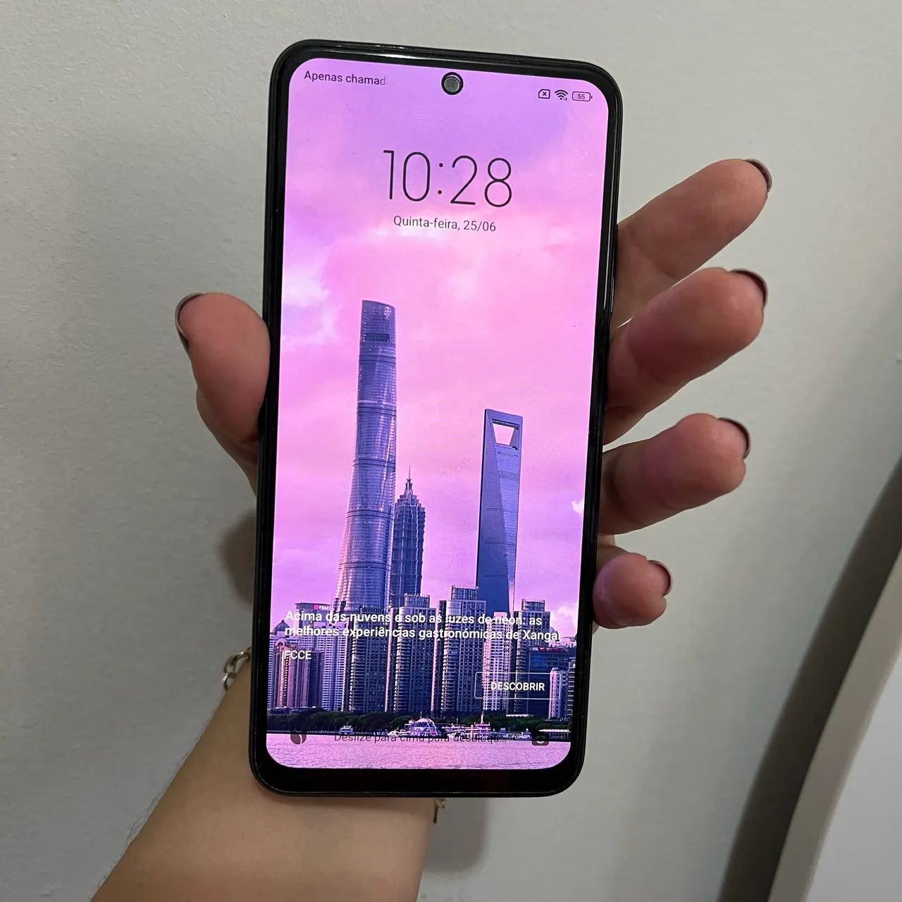 Celular semi novo para pessoas exigentes 