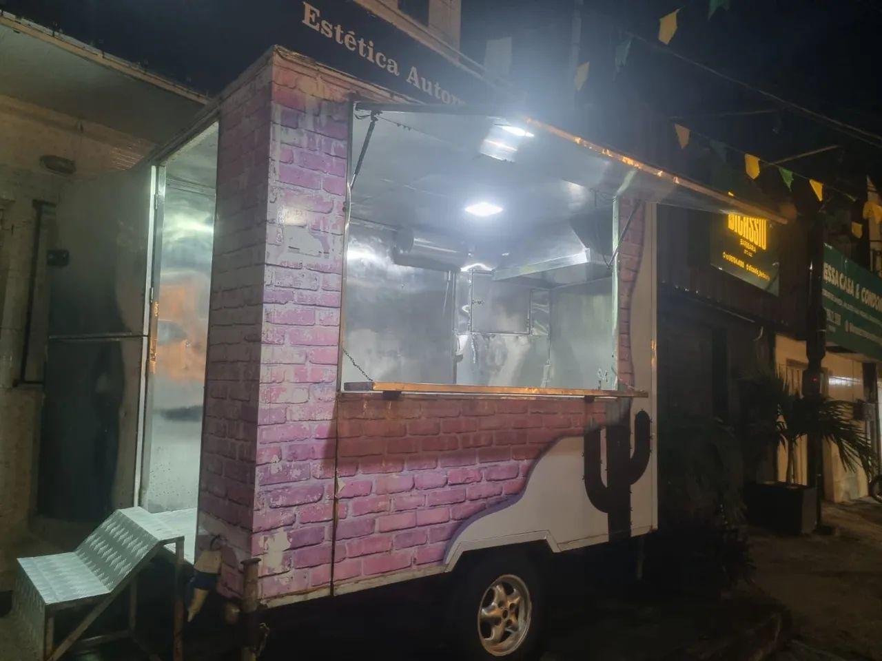 Food truck reboque