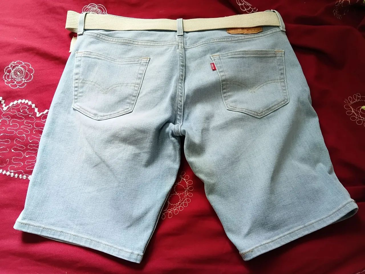 Bermuda masculina Levis  - Foto 2