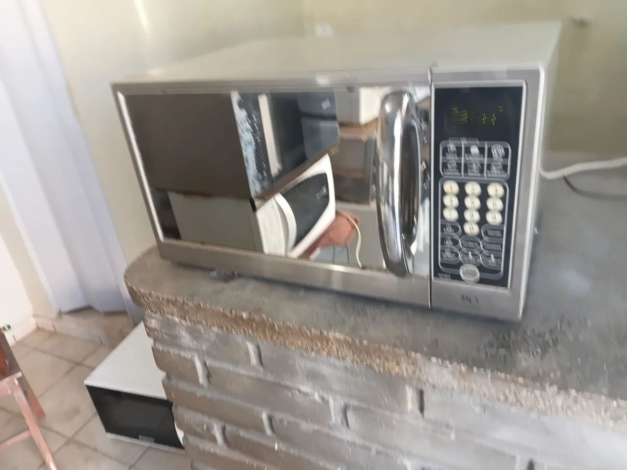 Microondas  philco  espelhado 