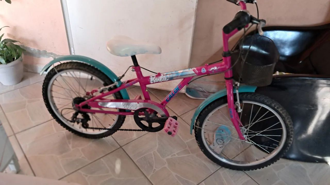 Linda bicicleta aro 20 só pegar e andar - Foto 5