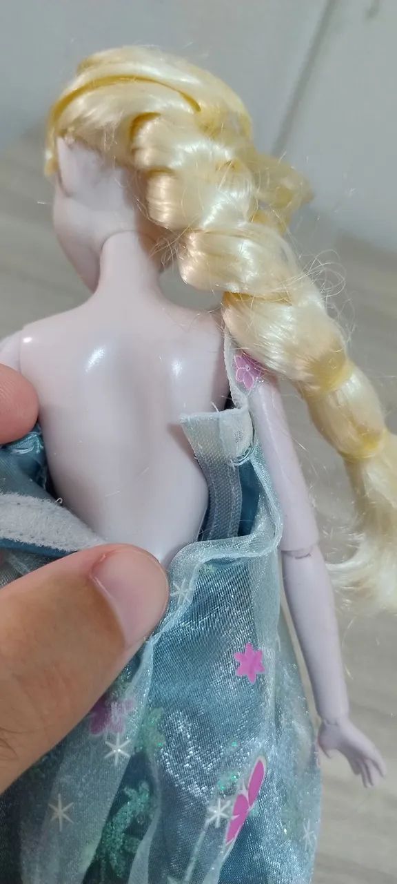 Boneca Elsa - Frozen Disney  - Foto 5