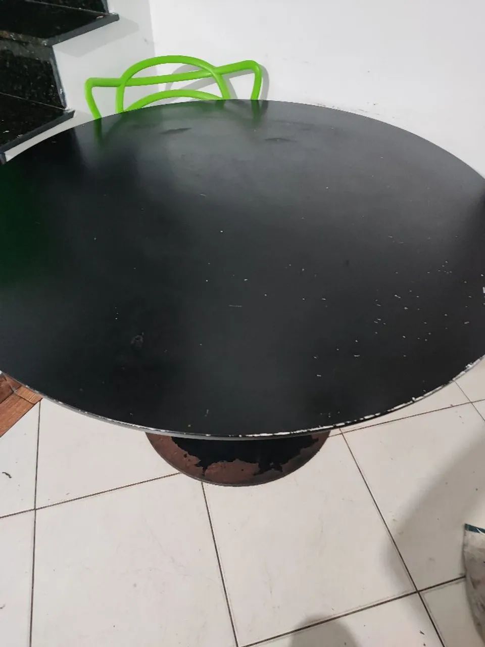 Black Round Table64962185930881121