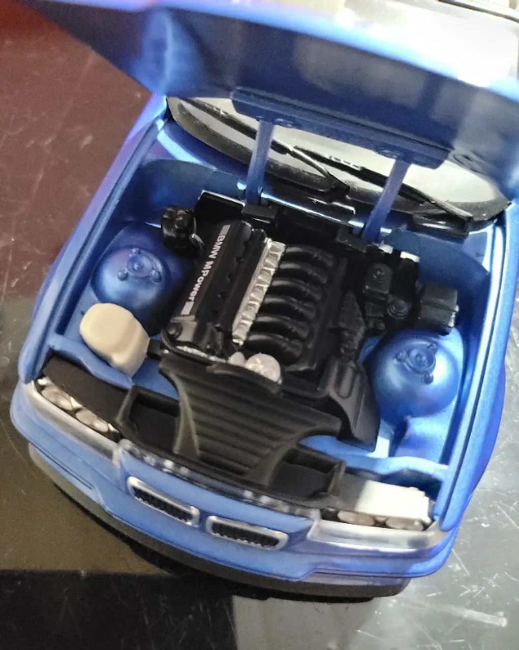 Miniatura 1:18 BMW M3 1995 UT azul raro - Foto 4