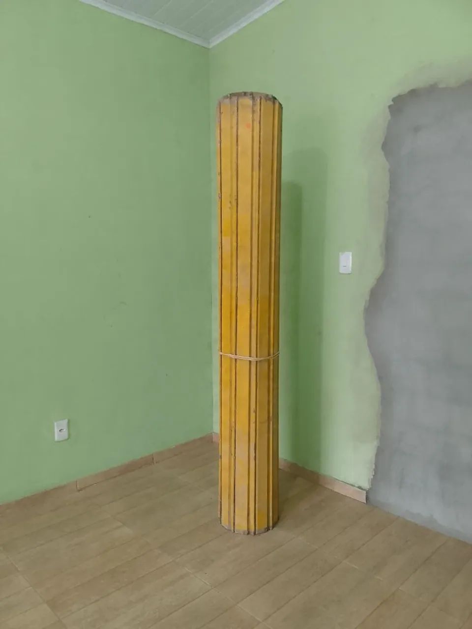 Vende de se porta de enrolar 