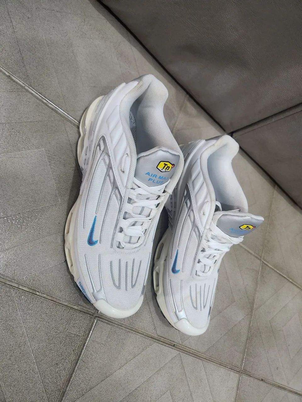 Tênis Nike air max plus n. 43
