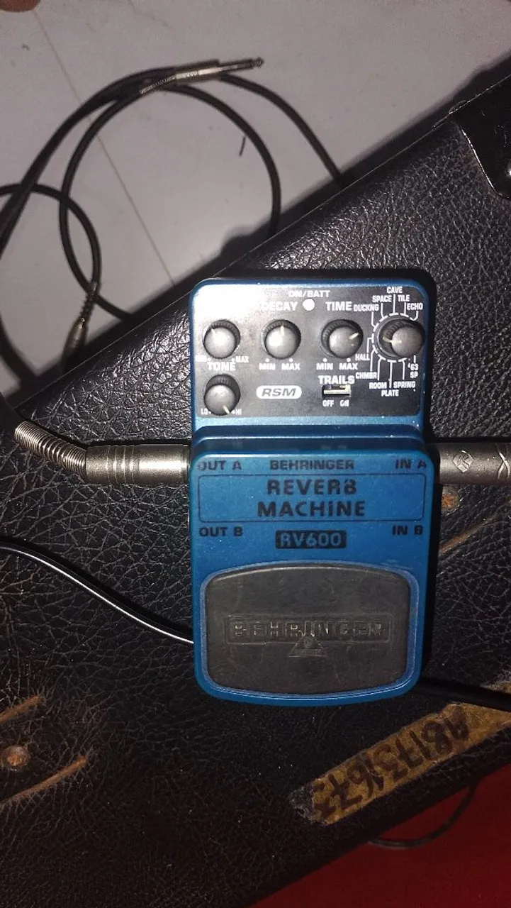 behringer reverb machine