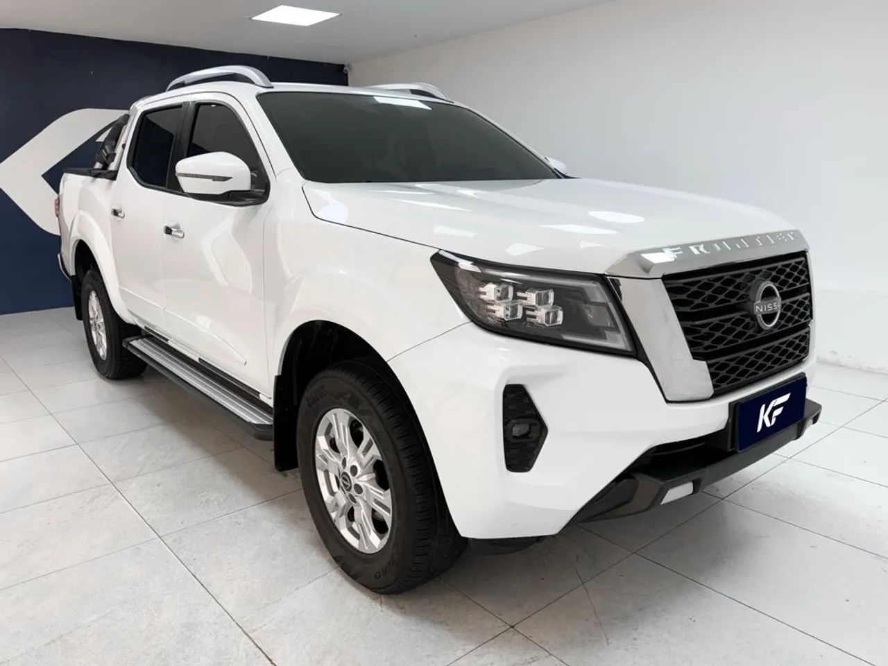 Nissan Frontier XE CD 4X4 2.3 BI-TB DIESEL AUT. 2024