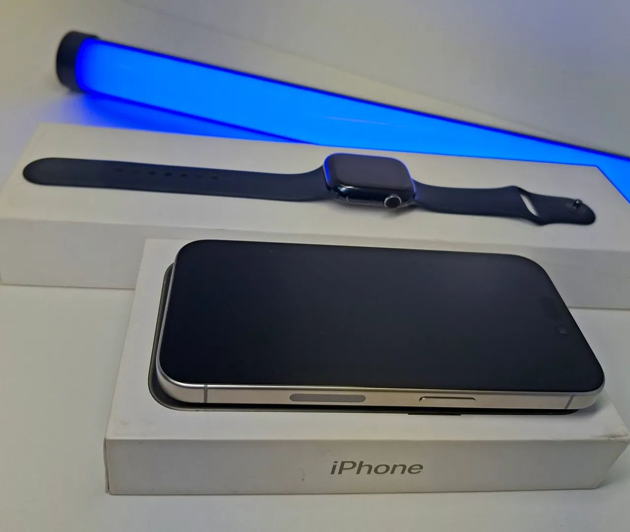 Iphone 15 Pro + Apple Watch 7 - Foto 4